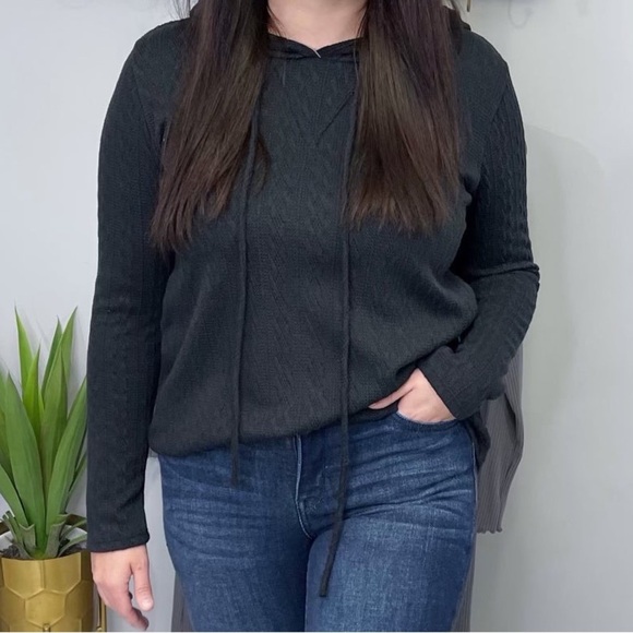 7th Ray Black Hooded Sweatshirt Casual Top (Available Sizes S,M,L,XL) - Picture 8 of 8